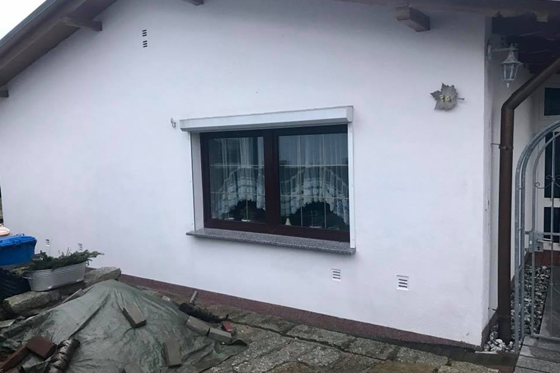 Gebaeude-Fassade-total